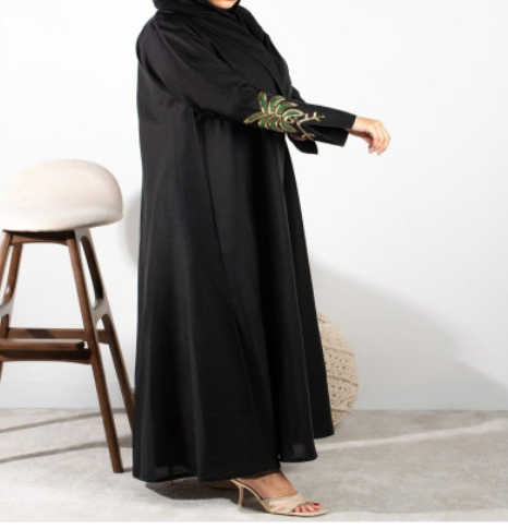 ملابس