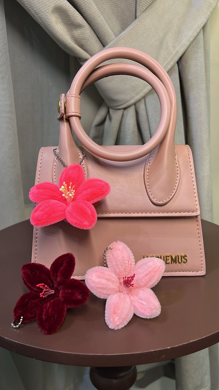 ميدالية شنطة
