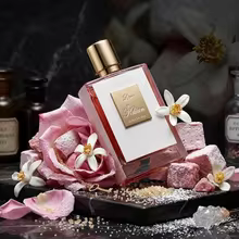 عطر سويت مارشميلو فلورال برائحة العنبر الدافئ والف...